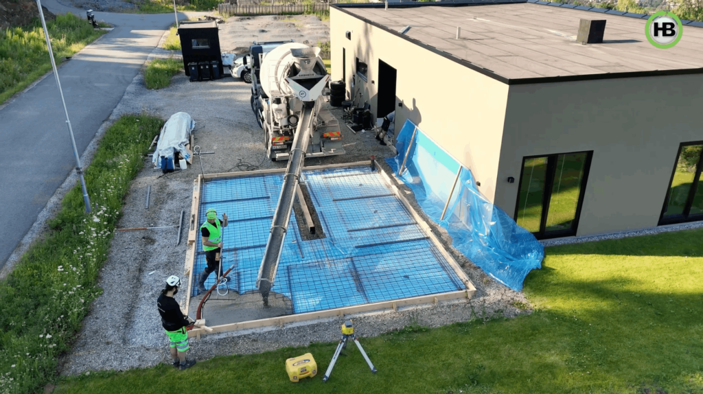 Betonglevering til garasjegulv.